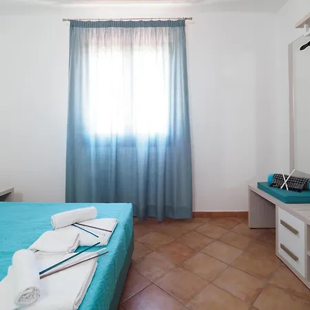 Front In Nyaraló Marina di Modica